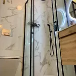 Apartament Cave-styled Duplex