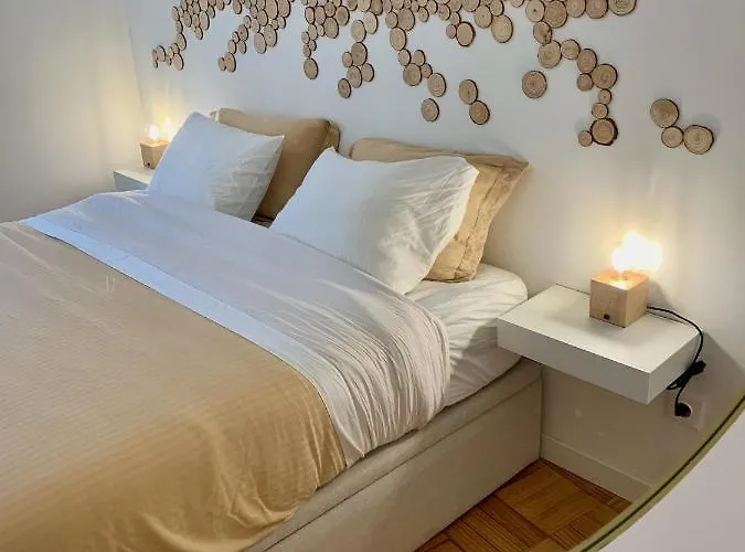 Appartement Cave-styled Duplex *