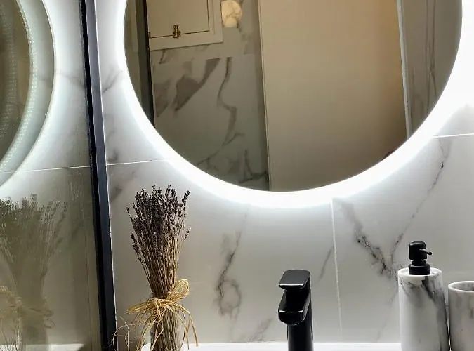 Cave-styled Duplex Porto