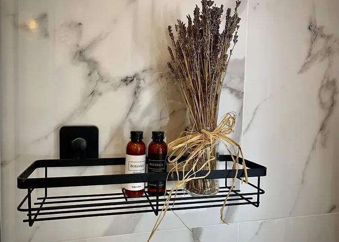 Cave-styled Duplex Appartement *