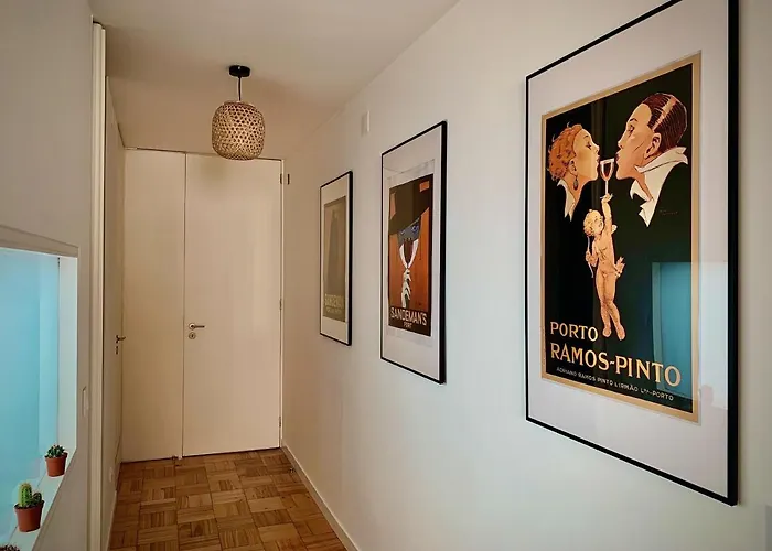 Appartement Cave-styled Duplex *